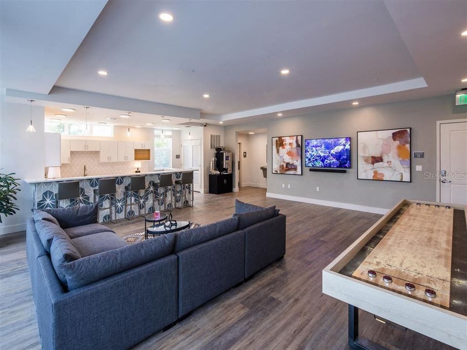 For Rent: $2,219 (3 beds, 2 baths, 1309 Square Feet)