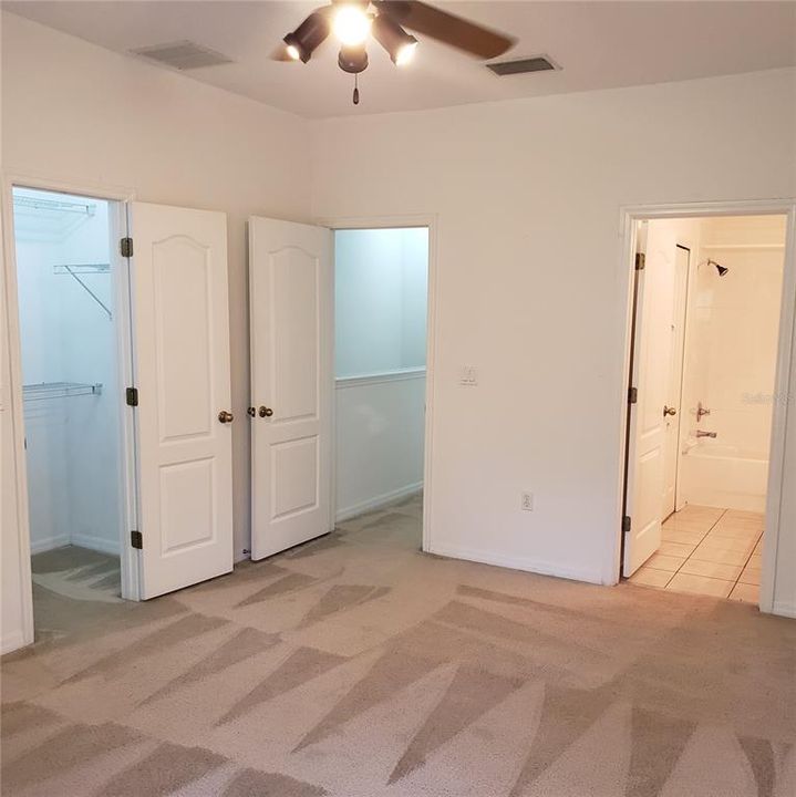 For Rent: $1,800 (2 beds, 2 baths, 1335 Square Feet)