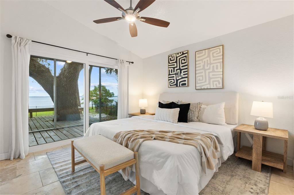 For Sale: $550,000 (2 beds, 2 baths, 1100 Square Feet)