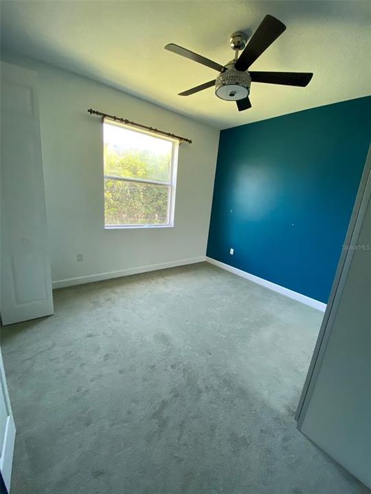 Activo con contrato: $879,000 (4 camas, 3 baños, 3352 Pies cuadrados)