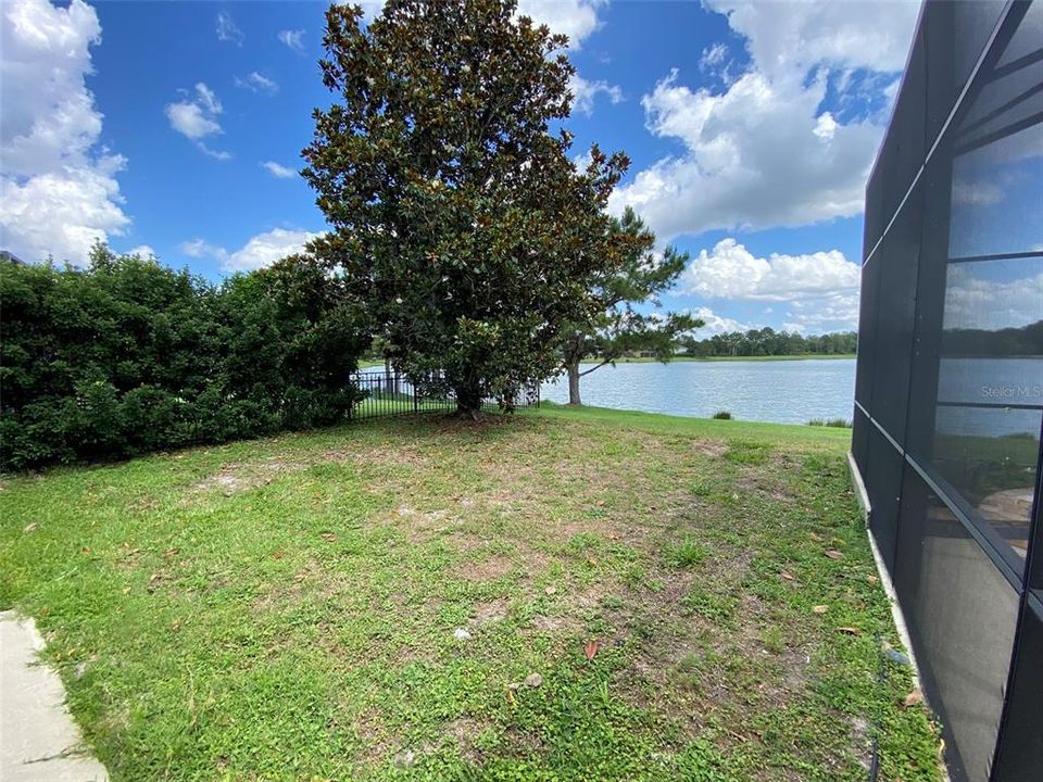 Activo con contrato: $879,000 (4 camas, 3 baños, 3352 Pies cuadrados)