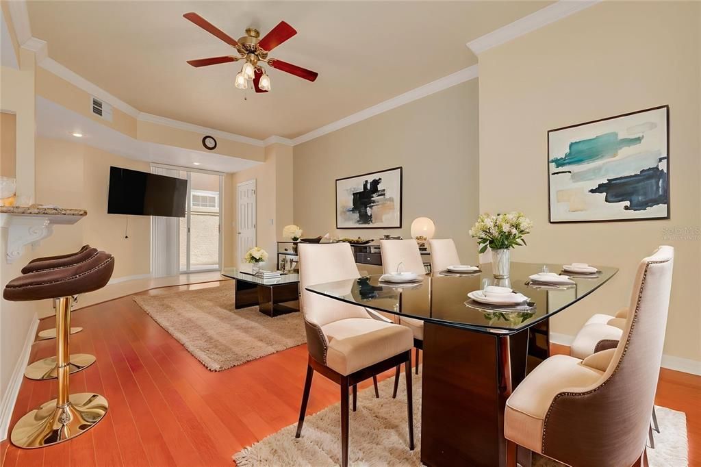 For Sale: $375,000 (2 beds, 2 baths, 1750 Square Feet)