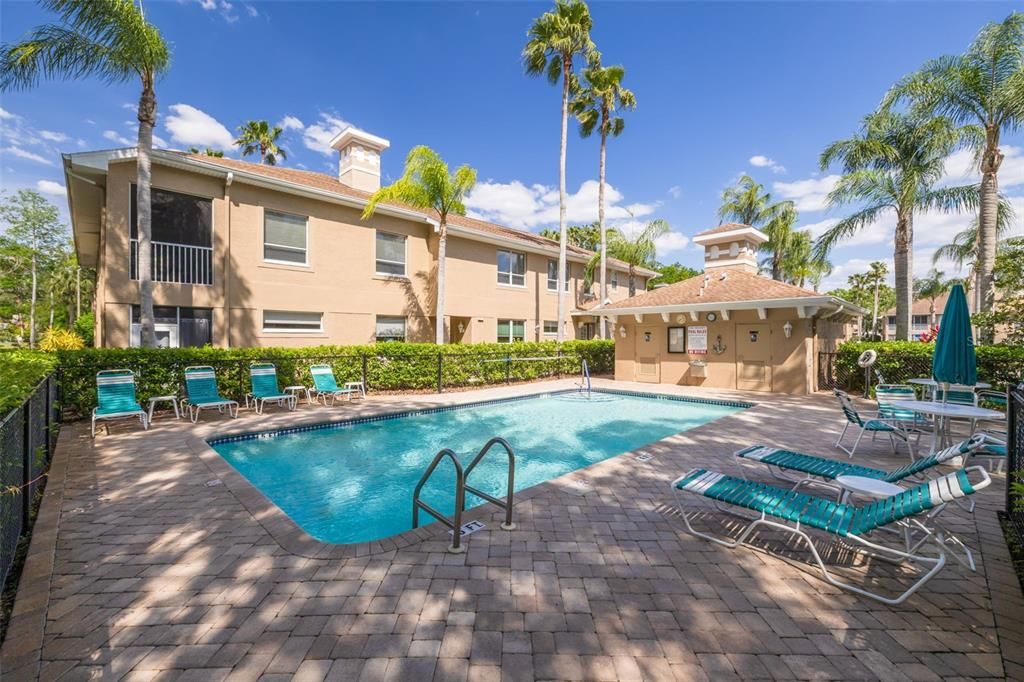 For Sale: $375,000 (2 beds, 2 baths, 1750 Square Feet)
