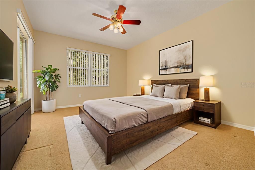 For Sale: $375,000 (2 beds, 2 baths, 1750 Square Feet)