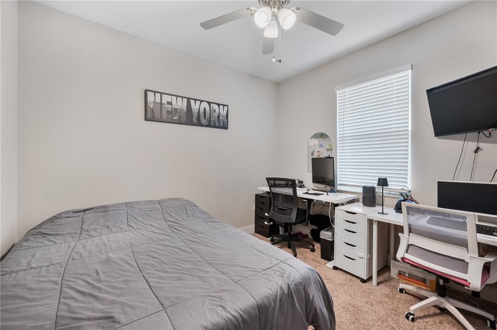 For Sale: $399,900 (3 beds, 2 baths, 1570 Square Feet)