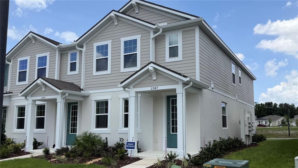 Active With Contract: $2,450 (4 beds, 2 baths, 1678 Square Feet)