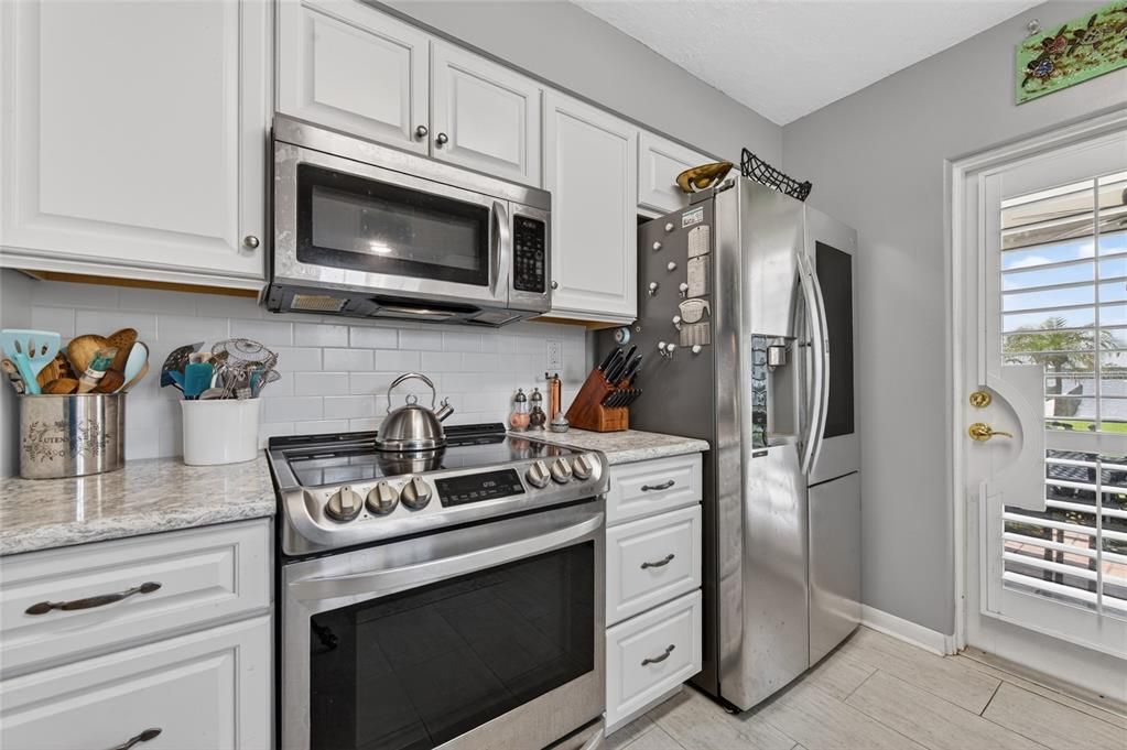 For Sale: $1,050,000 (4 beds, 3 baths, 1576 Square Feet)