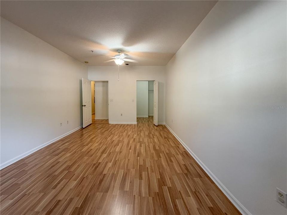 Activo con contrato: $1,650 (1 camas, 1 baños, 958 Pies cuadrados)