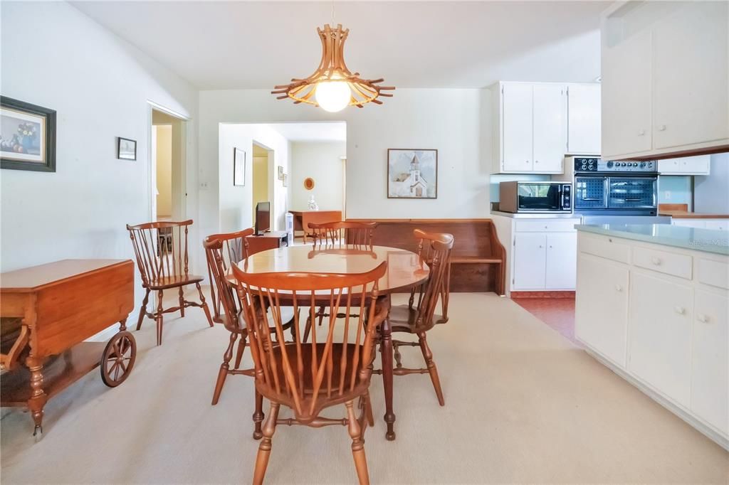 For Sale: $275,000 (4 beds, 2 baths, 2281 Square Feet)