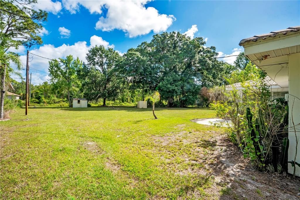 For Sale: $275,000 (4 beds, 2 baths, 2281 Square Feet)