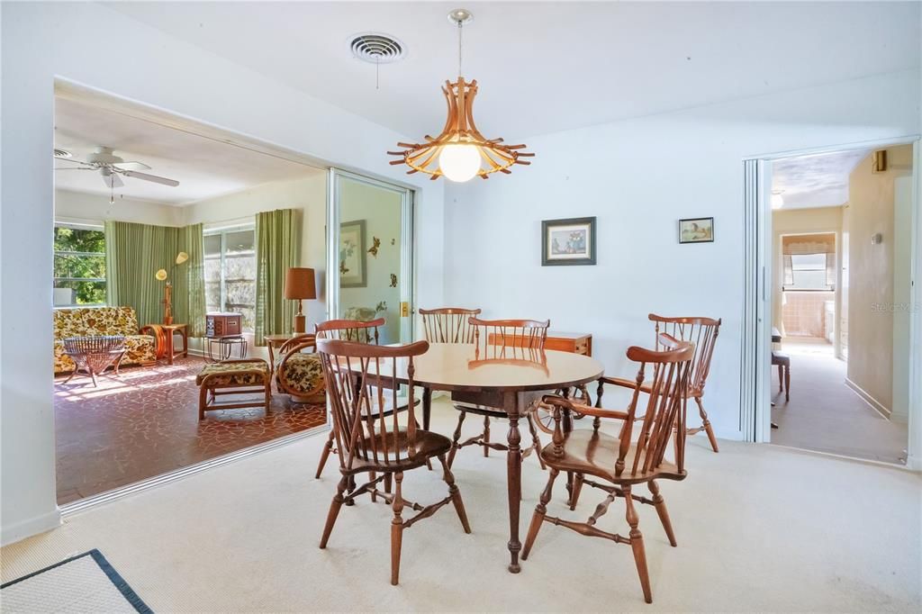 For Sale: $275,000 (4 beds, 2 baths, 2281 Square Feet)
