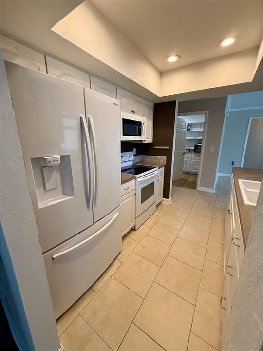 В аренду: $3,500 (3 спален, 2 ванн, 1484 Квадратных фут)