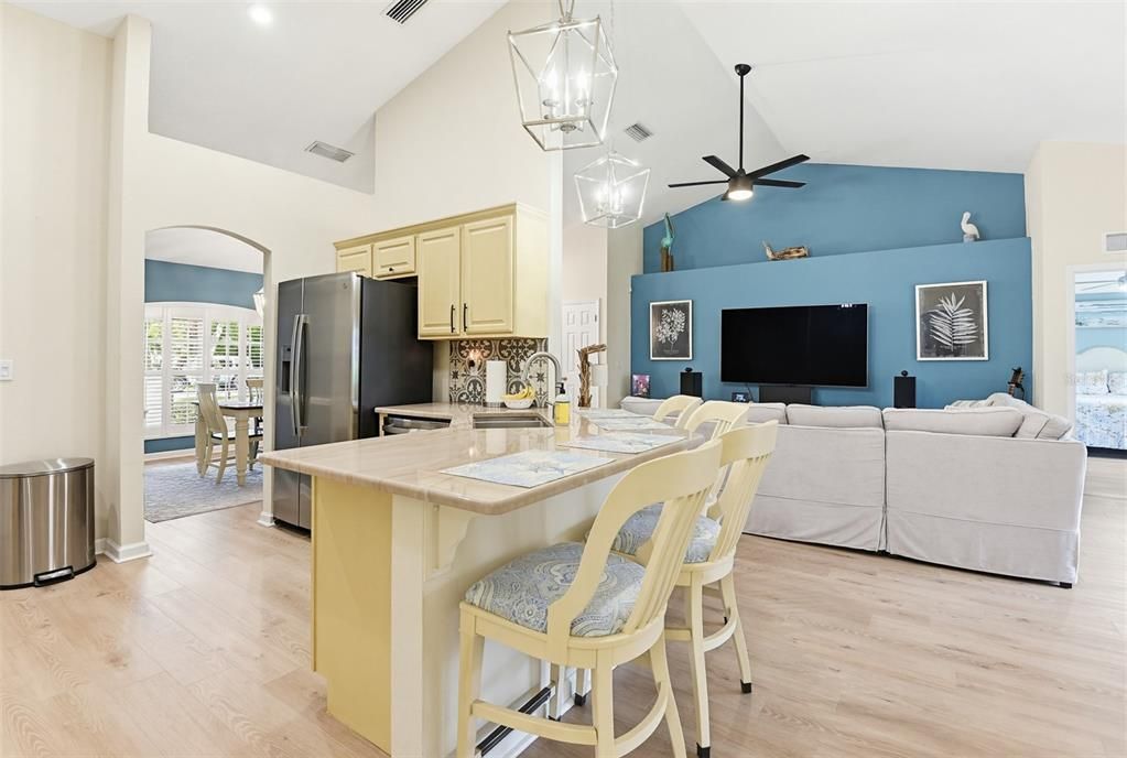 En Venta: $479,000 (3 camas, 2 baños, 1690 Pies cuadrados)