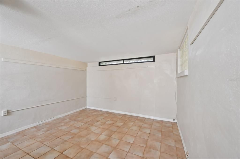 В аренду: $2,000 (2 спален, 2 ванн, 1555 Квадратных фут)