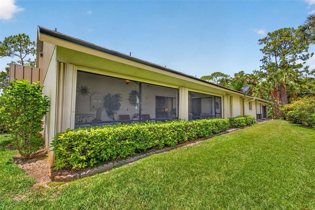 For Sale: $365,000 (2 beds, 2 baths, 1568 Square Feet)
