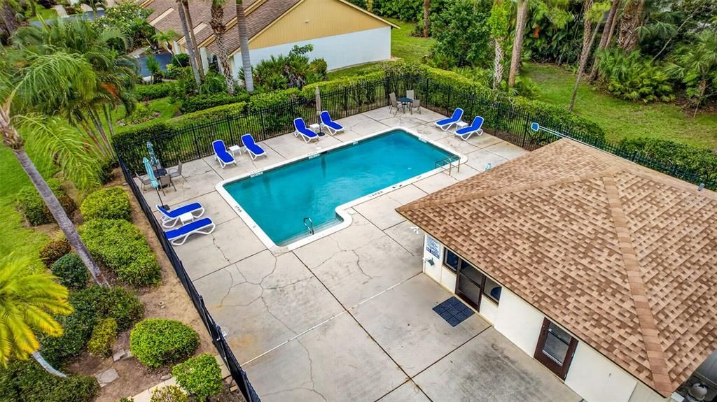For Sale: $365,000 (2 beds, 2 baths, 1568 Square Feet)