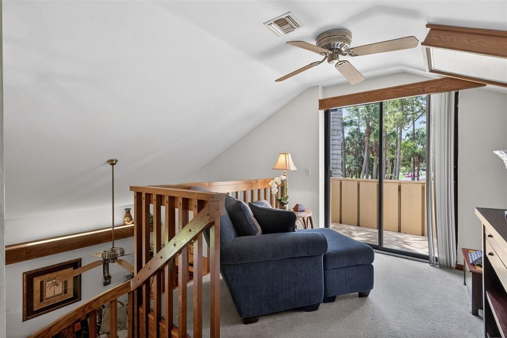 For Sale: $365,000 (2 beds, 2 baths, 1568 Square Feet)