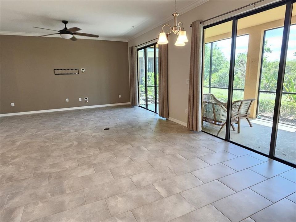 For Rent: $2,200 (2 beds, 2 baths, 1595 Square Feet)