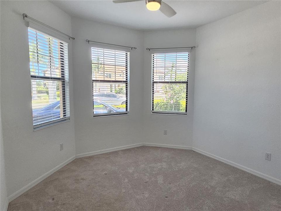 For Rent: $2,200 (2 beds, 2 baths, 1595 Square Feet)
