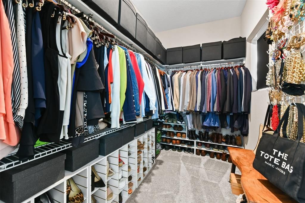 En Venta: $595,000 (3 camas, 2 baños, 1945 Pies cuadrados)