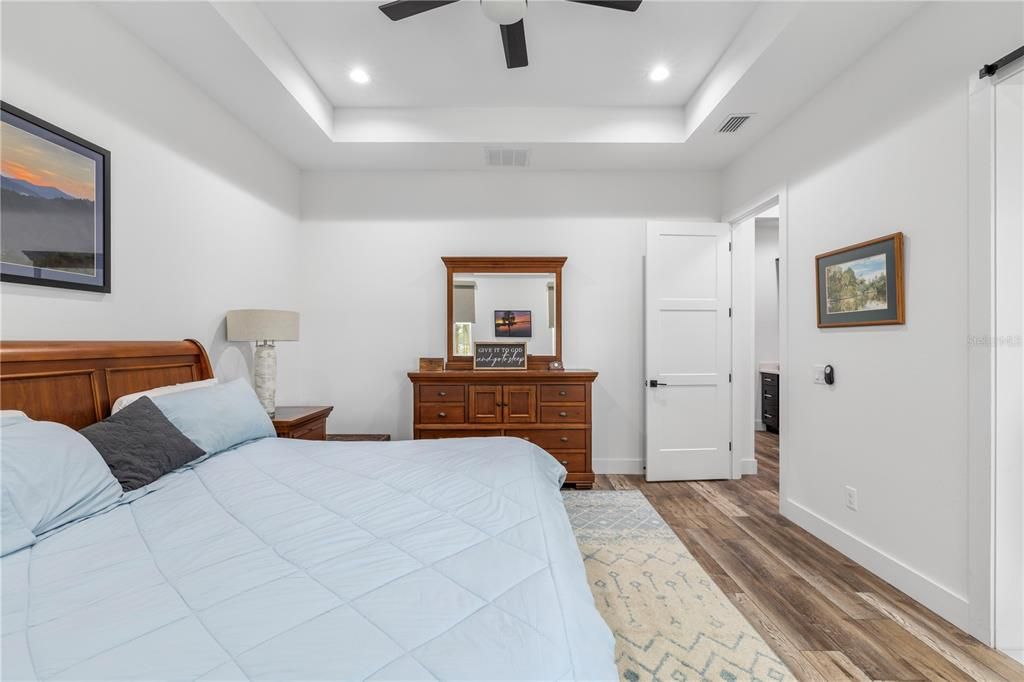 Active With Contract: $745,000 (3 beds, 2 baths, 2611 Square Feet)