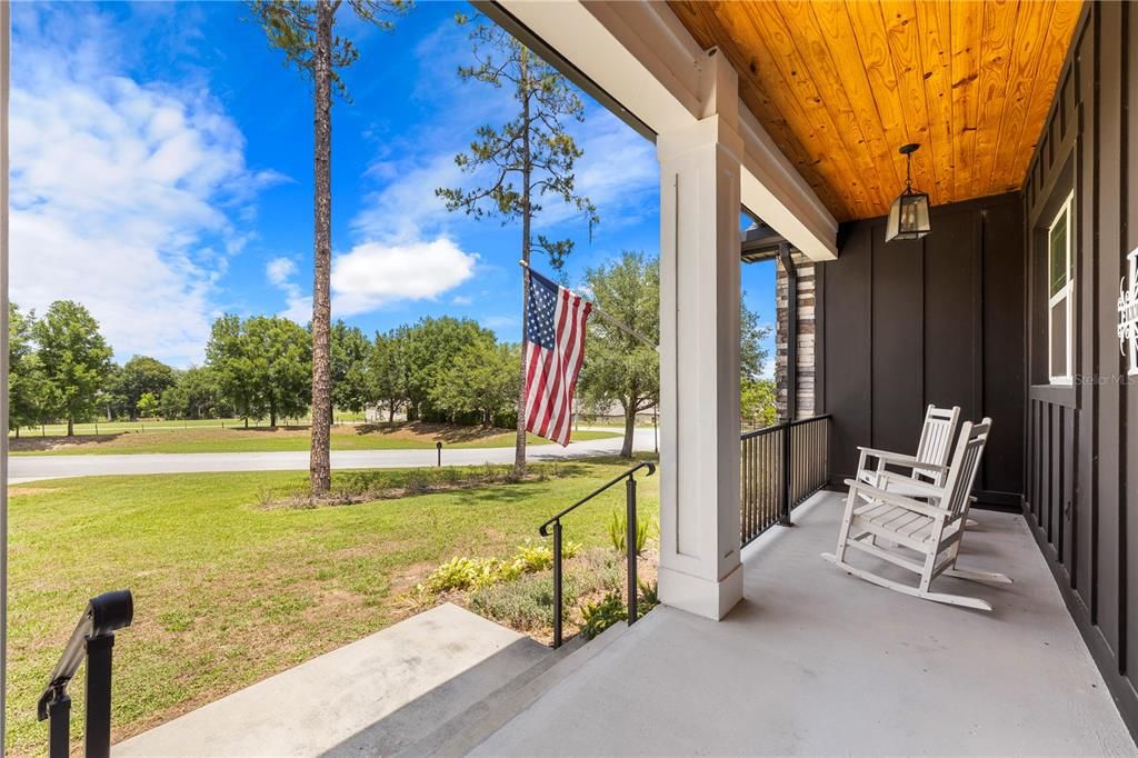Active With Contract: $745,000 (3 beds, 2 baths, 2611 Square Feet)