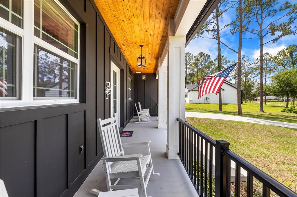 Active With Contract: $745,000 (3 beds, 2 baths, 2611 Square Feet)
