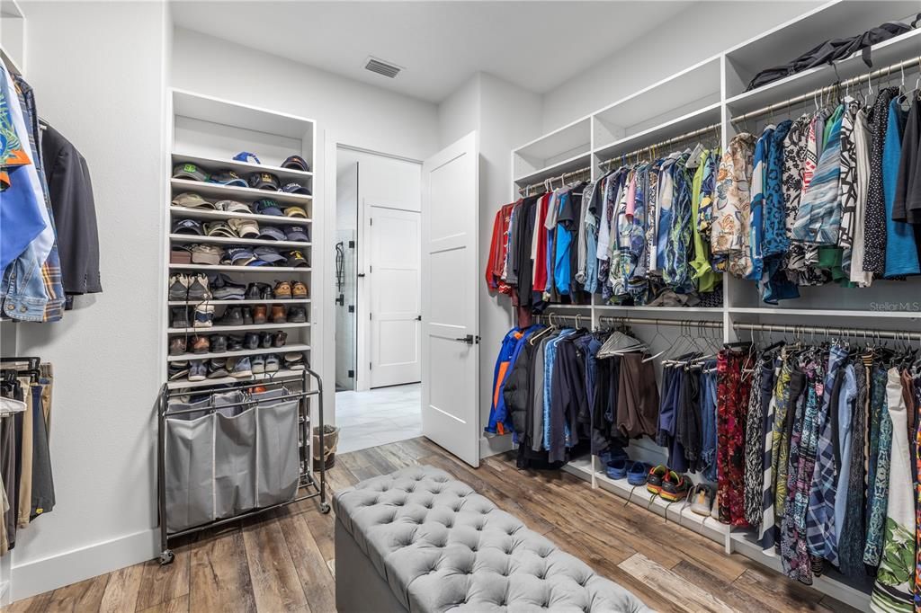 Active With Contract: $745,000 (3 beds, 2 baths, 2611 Square Feet)