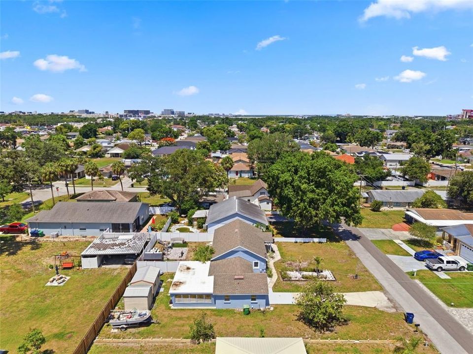 En Venta: $554,900 (4 camas, 3 baños, 2033 Pies cuadrados)