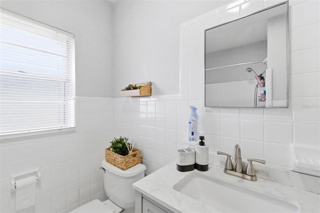 En Venta: $554,900 (4 camas, 3 baños, 2033 Pies cuadrados)