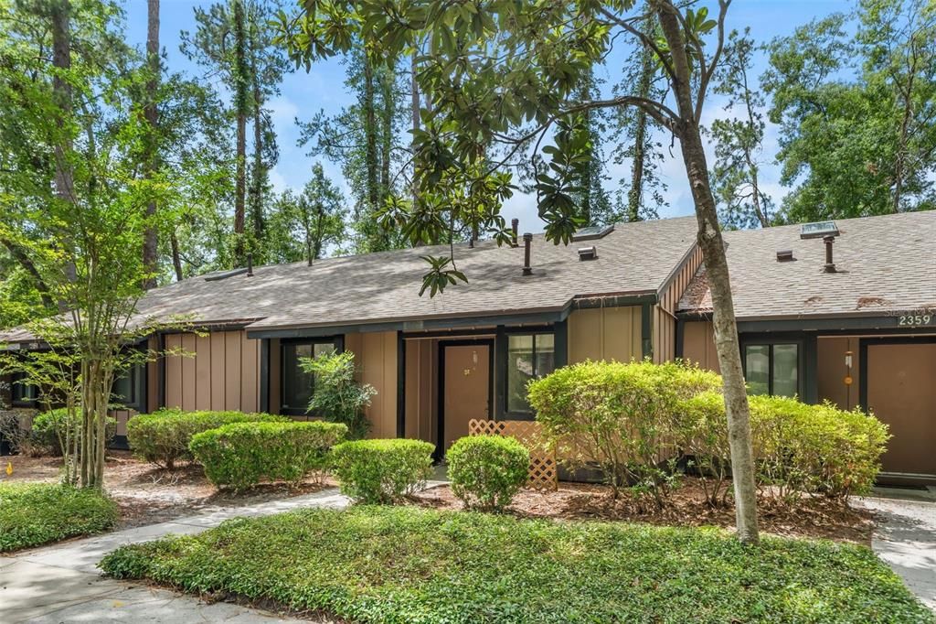 For Sale: $168,500 (2 beds, 2 baths, 1068 Square Feet)