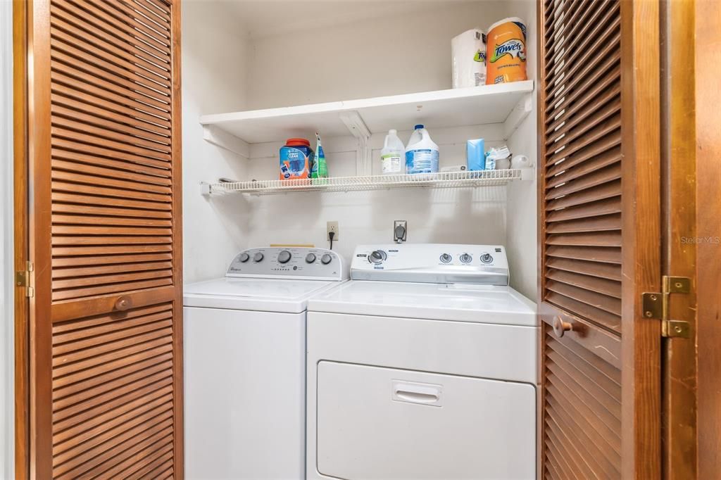For Sale: $168,500 (2 beds, 2 baths, 1068 Square Feet)
