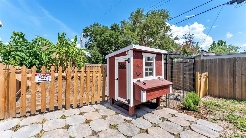На продажу: $850,000 (5 спален, 3 ванн, 3840 Квадратных фут)