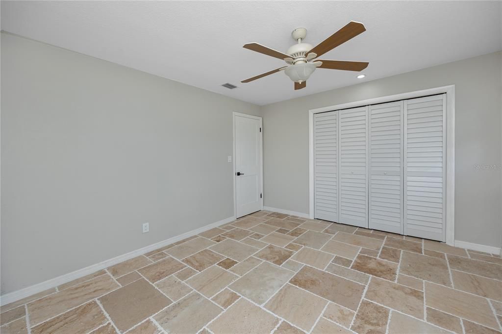 For Sale: $599,000 (3 beds, 2 baths, 1301 Square Feet)