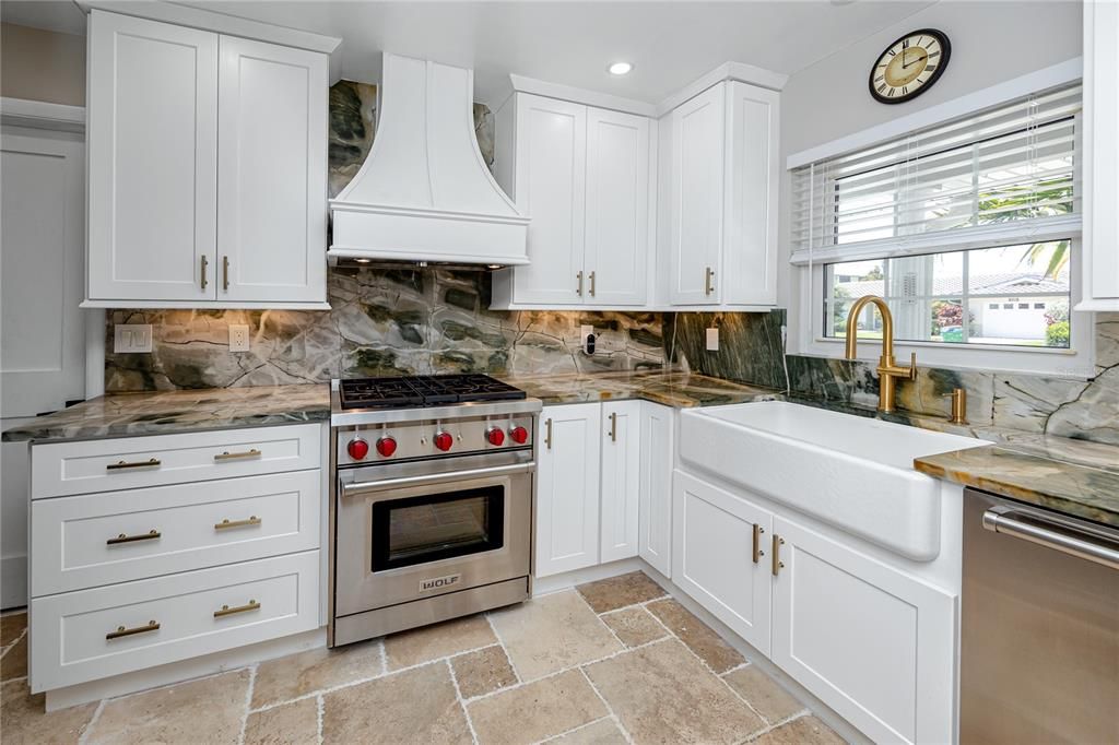 For Sale: $599,000 (3 beds, 2 baths, 1301 Square Feet)