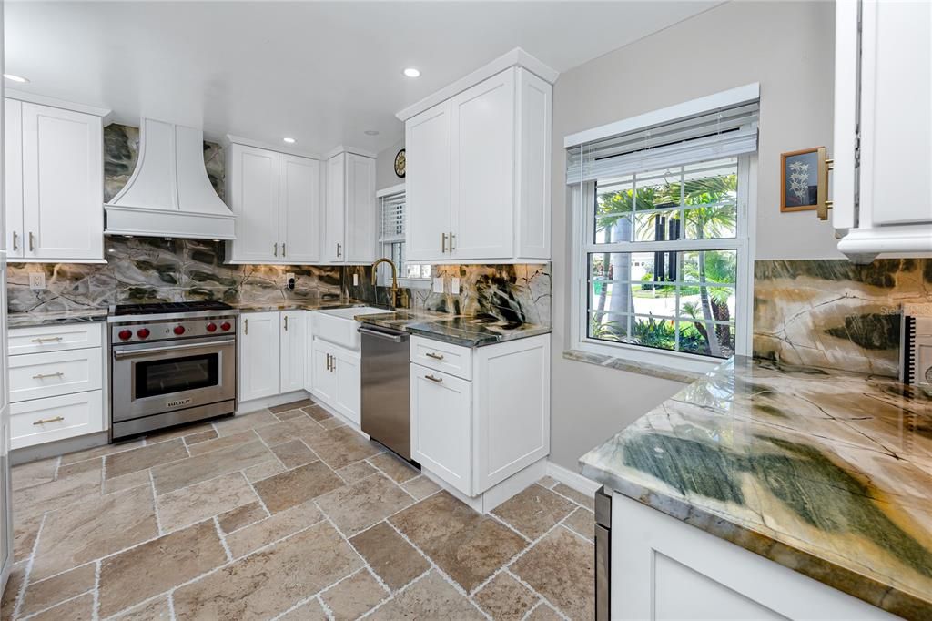 For Sale: $599,000 (3 beds, 2 baths, 1301 Square Feet)