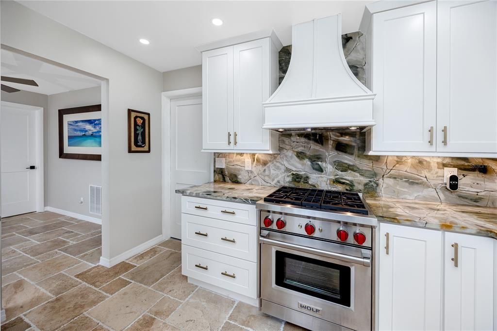 For Sale: $599,000 (3 beds, 2 baths, 1301 Square Feet)