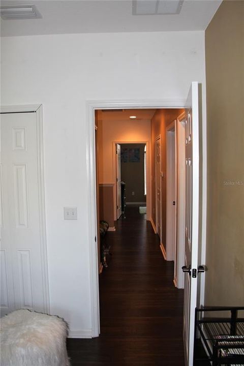 For Rent: $2,000 (3 beds, 2 baths, 1388 Square Feet)