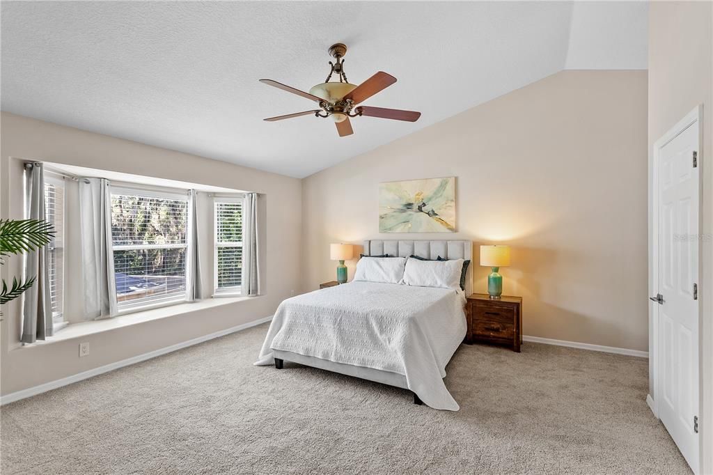For Sale: $699,000 (4 beds, 2 baths, 2734 Square Feet)