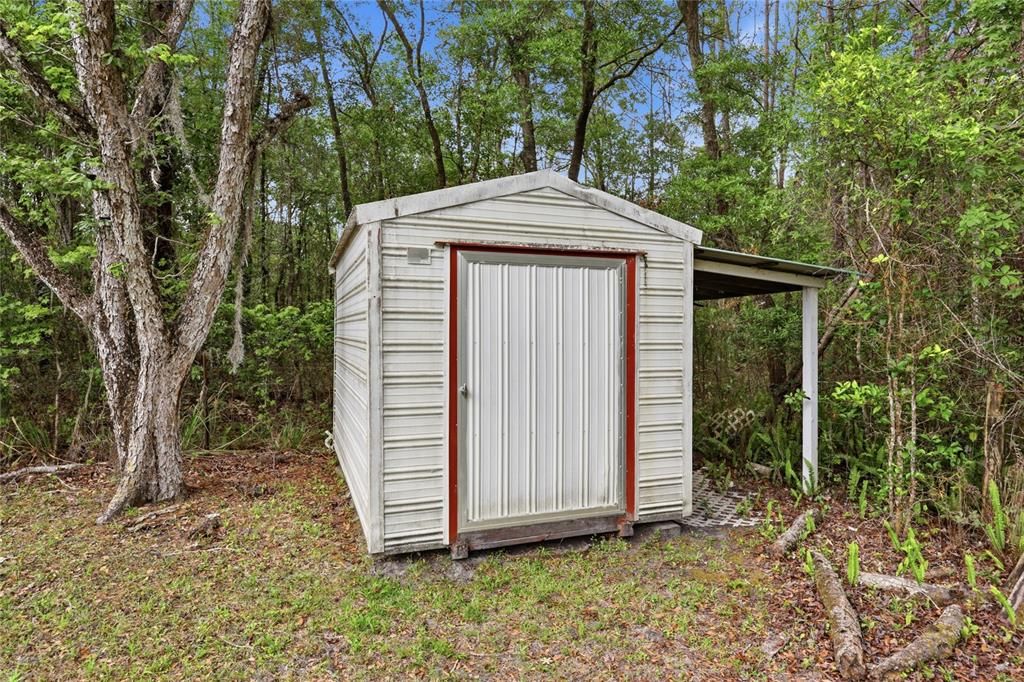 For Sale: $250,000 (3 beds, 2 baths, 1352 Square Feet)