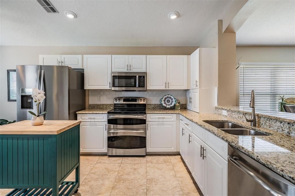 En Venta: $399,000 (3 camas, 2 baños, 1704 Pies cuadrados)