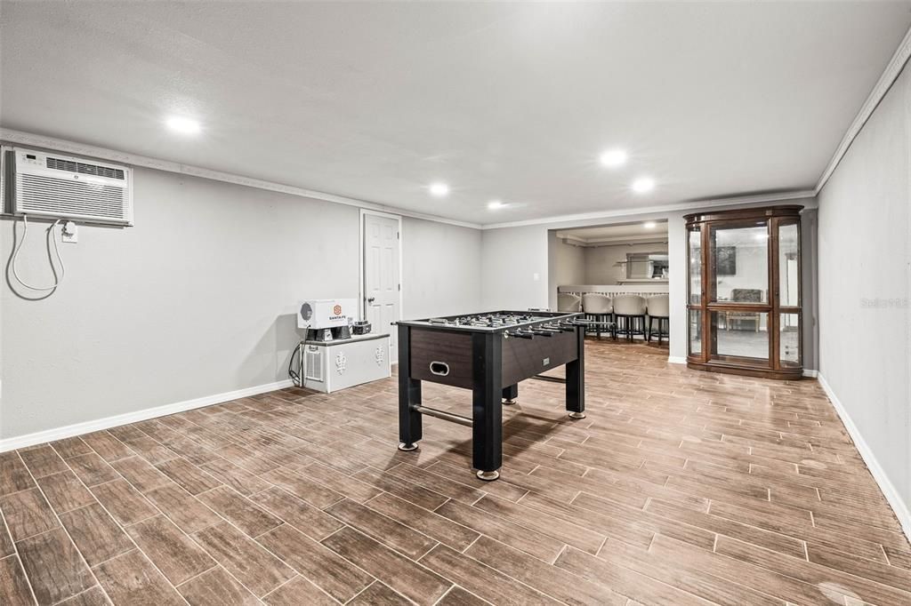 For Sale: $799,000 (4 beds, 3 baths, 3401 Square Feet)