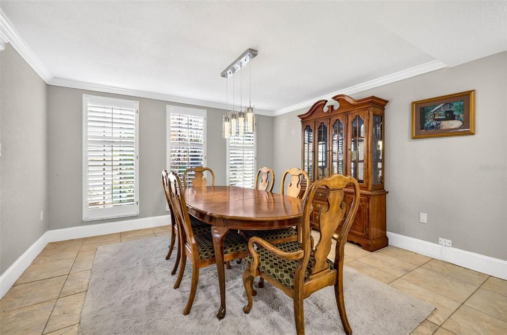 For Sale: $799,000 (4 beds, 3 baths, 3401 Square Feet)