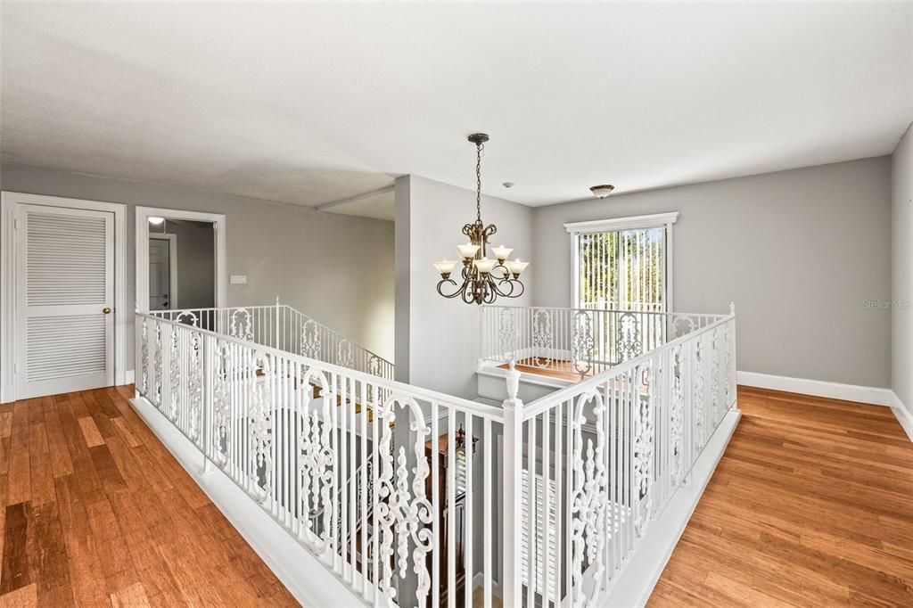 For Sale: $799,000 (4 beds, 3 baths, 3401 Square Feet)