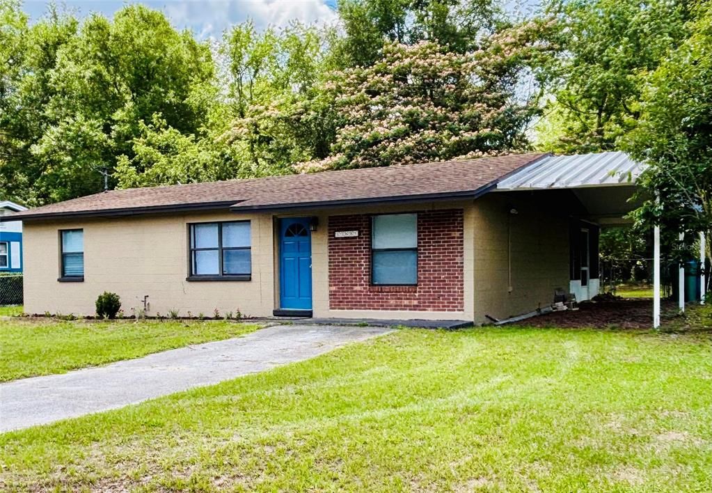 For Sale: $215,000 (3 beds, 1 baths, 1032 Square Feet)