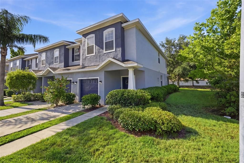 For Sale: $335,000 (3 beds, 2 baths, 1844 Square Feet)