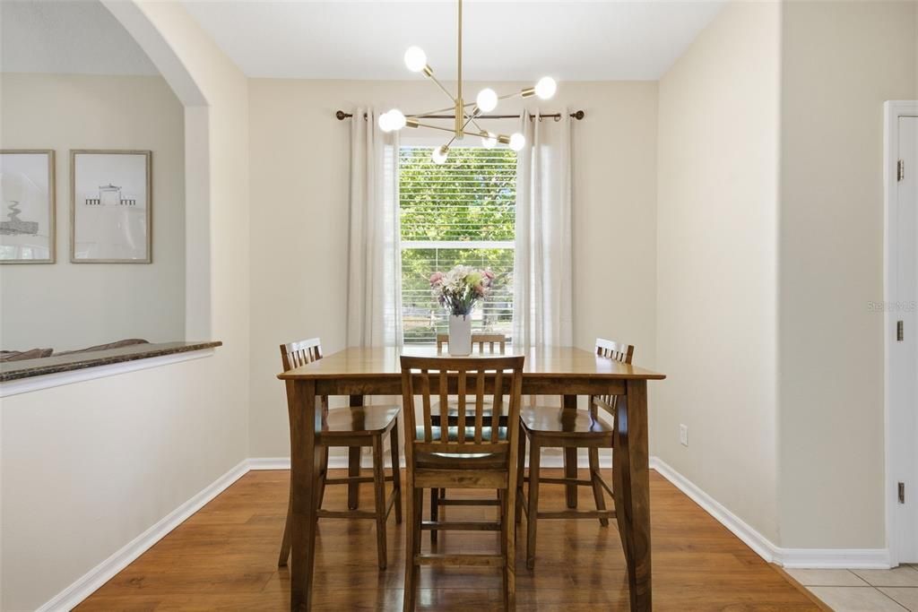 For Sale: $335,000 (3 beds, 2 baths, 1844 Square Feet)