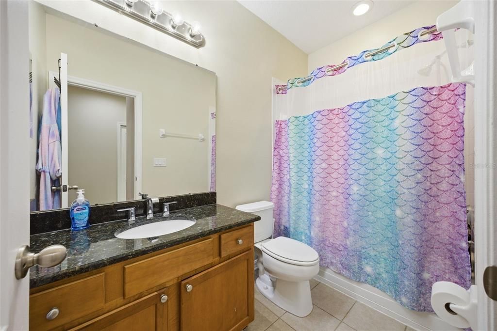 For Sale: $335,000 (3 beds, 2 baths, 1844 Square Feet)