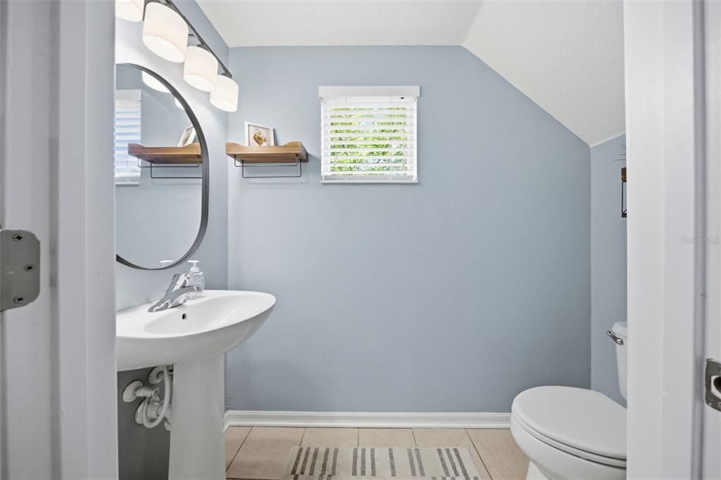 For Sale: $335,000 (3 beds, 2 baths, 1844 Square Feet)