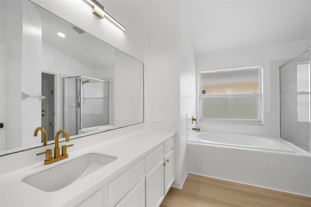 En Venta: $375,000 (4 camas, 2 baños, 1694 Pies cuadrados)